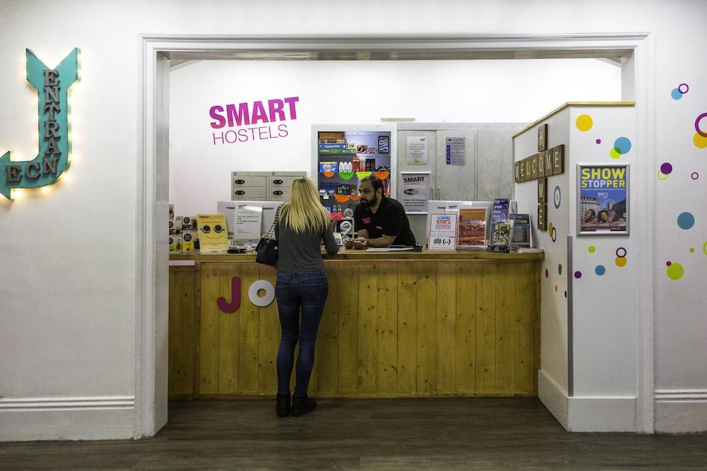 Smart Russell Square Hostel London Kültér fotó